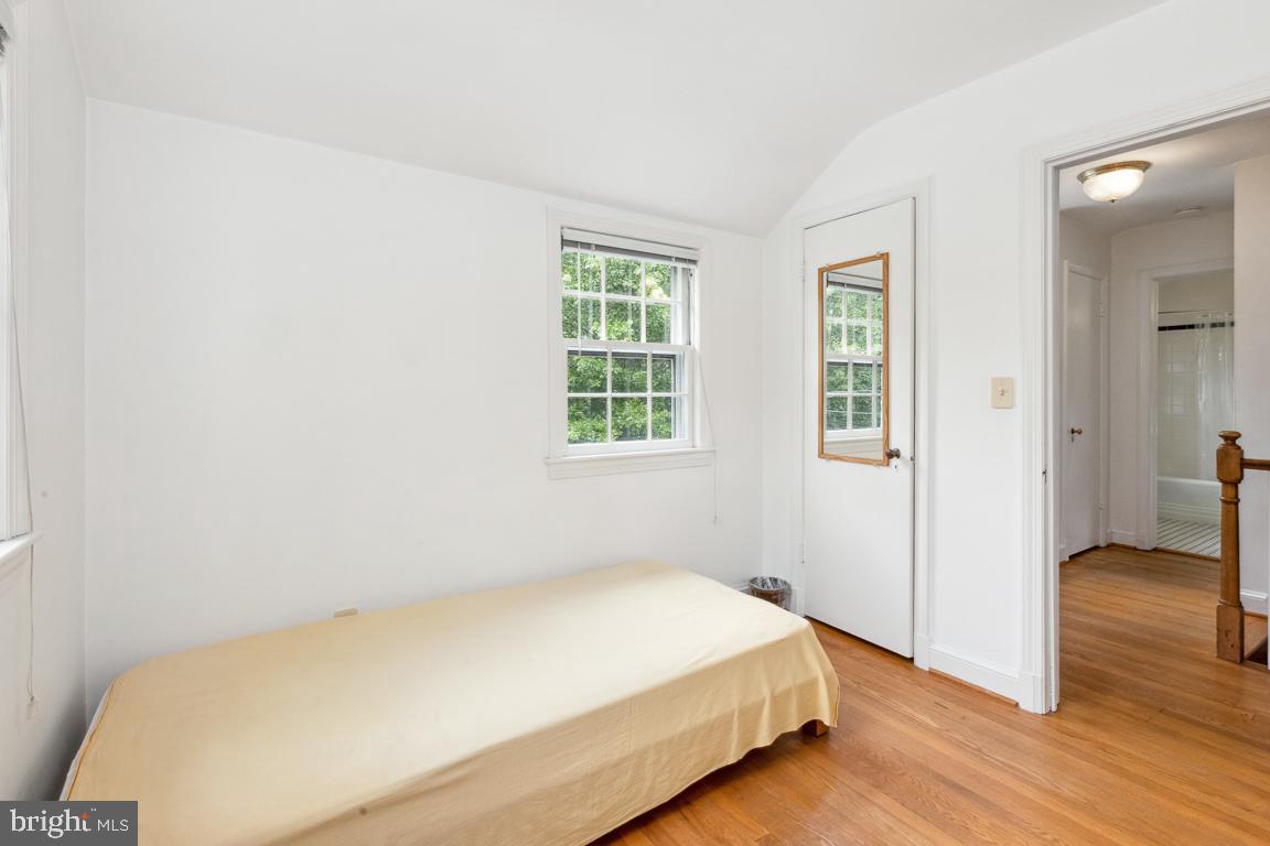 7129 Fairfax Road Bethesda, MD 20814 - Photo 24 of 42 Gallery Image 24