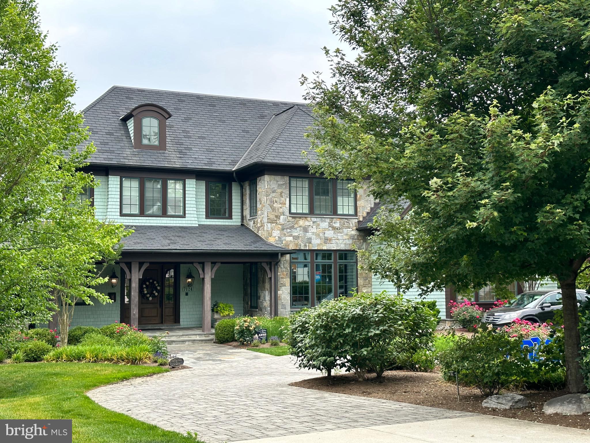 7129 Fairfax Road Bethesda, MD 20814 - Photo 39 of 42 Gallery Image 39