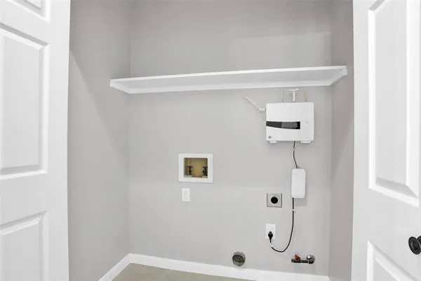 $2,495 | 680 Raintree Circle, Coppell, TX 75019