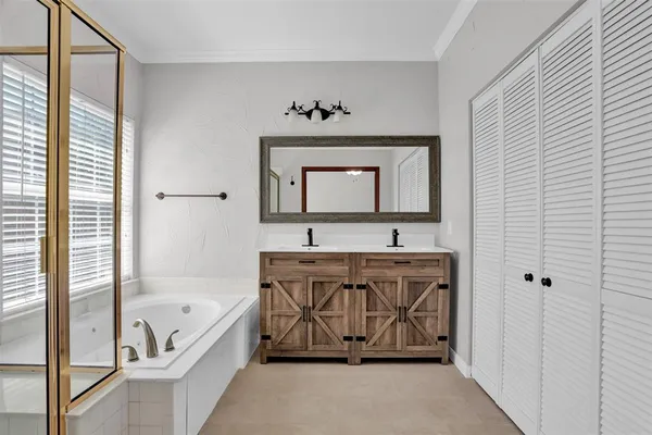 $2,495 | 680 Raintree Circle, Coppell, TX 75019