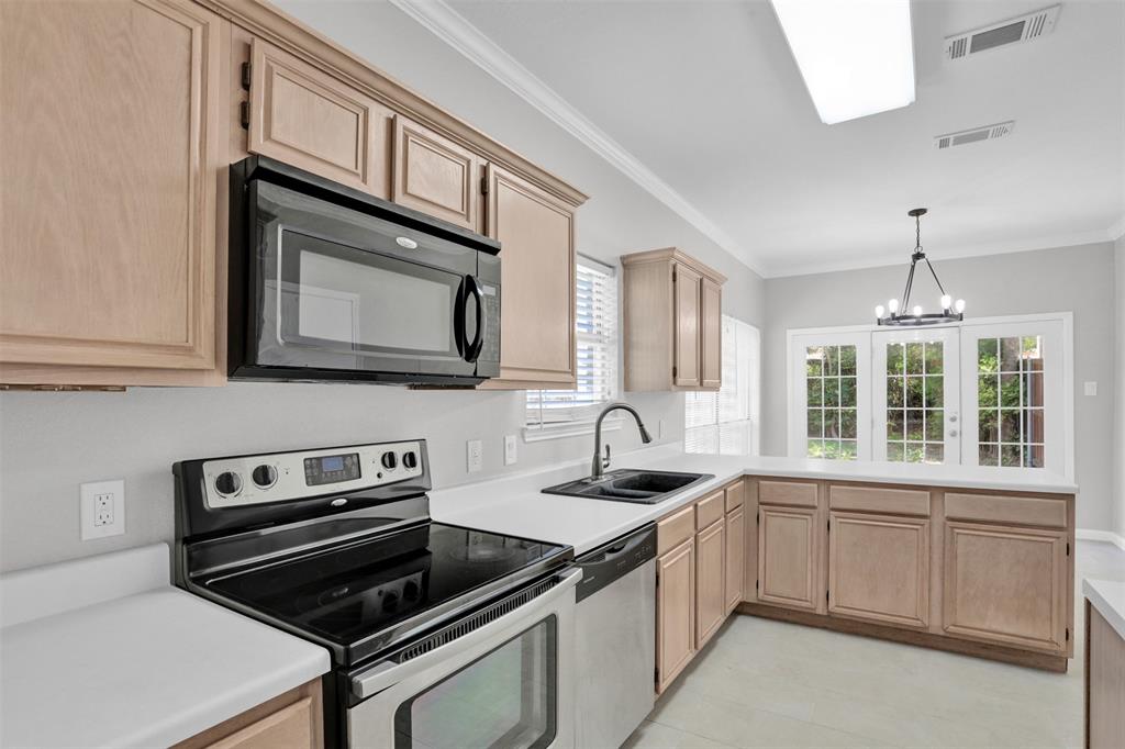 680 Raintree Circle Coppell, TX 75019 - Photo 8 of 20