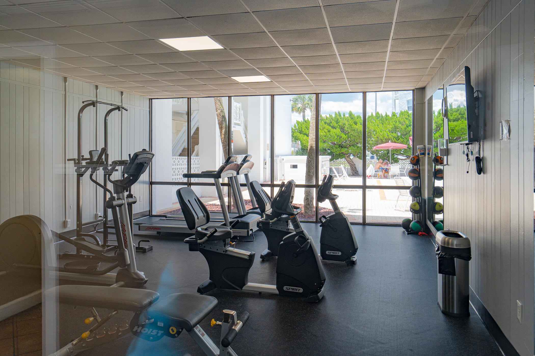 909 Santa Rosa Boulevard, Unit 138 Fort Walton Beach, FL 32548 - Photo 19 of 32 a view of a room with gym equipment