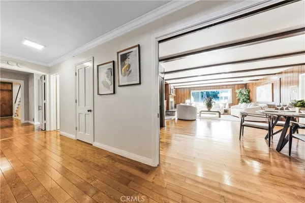 $3,980,000 | 900 North Gainsborough Drive, Pasadena, CA 91107