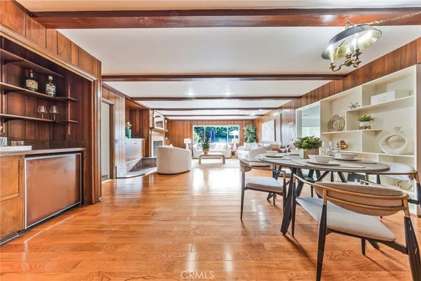 $3,980,000 | 900 North Gainsborough Drive, Pasadena, CA 91107