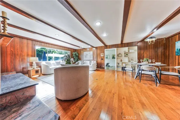$3,980,000 | 900 North Gainsborough Drive, Pasadena, CA 91107