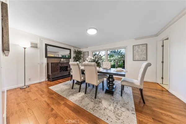 $3,980,000 | 900 North Gainsborough Drive, Pasadena, CA 91107
