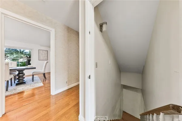 $3,980,000 | 900 North Gainsborough Drive, Pasadena, CA 91107