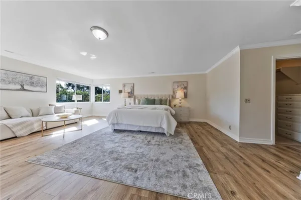 $3,980,000 | 900 North Gainsborough Drive, Pasadena, CA 91107