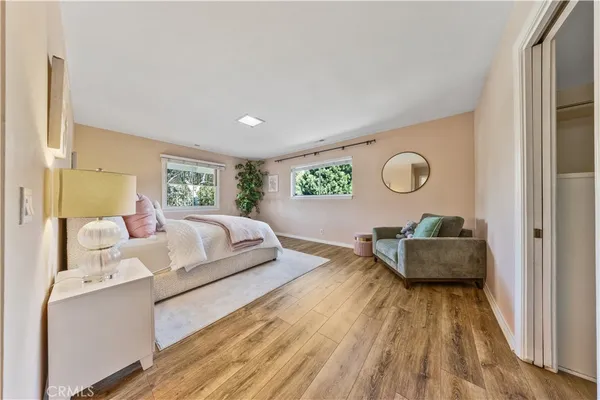 $3,980,000 | 900 North Gainsborough Drive, Pasadena, CA 91107