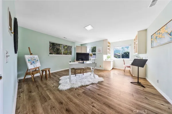 $3,980,000 | 900 North Gainsborough Drive, Pasadena, CA 91107