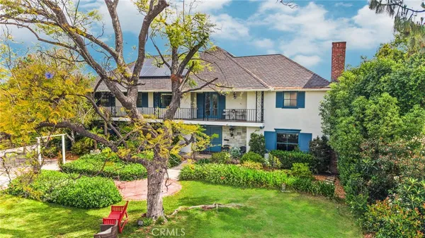 $3,980,000 | 900 North Gainsborough Drive, Pasadena, CA 91107