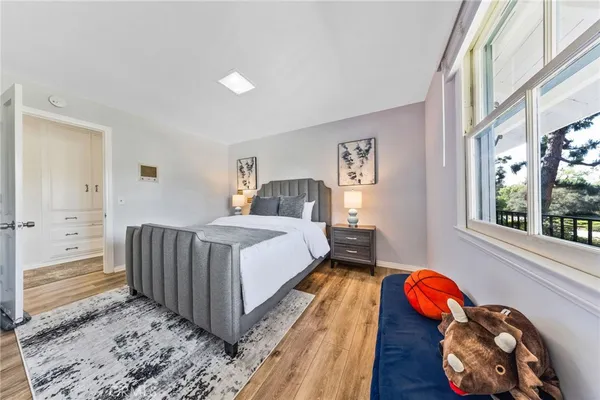 $3,980,000 | 900 North Gainsborough Drive, Pasadena, CA 91107