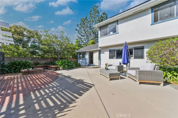 $3,980,000 | 900 North Gainsborough Drive, Pasadena, CA 91107