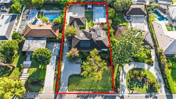 $3,980,000 | 900 North Gainsborough Drive, Pasadena, CA 91107