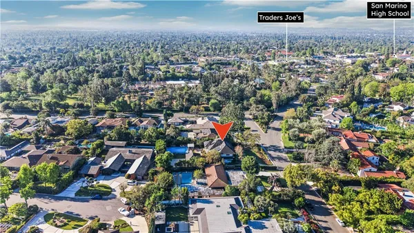 $3,980,000 | 900 North Gainsborough Drive, Pasadena, CA 91107
