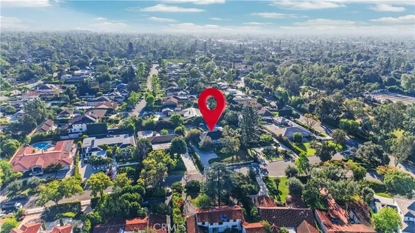 $3,980,000 | 900 North Gainsborough Drive, Pasadena, CA 91107