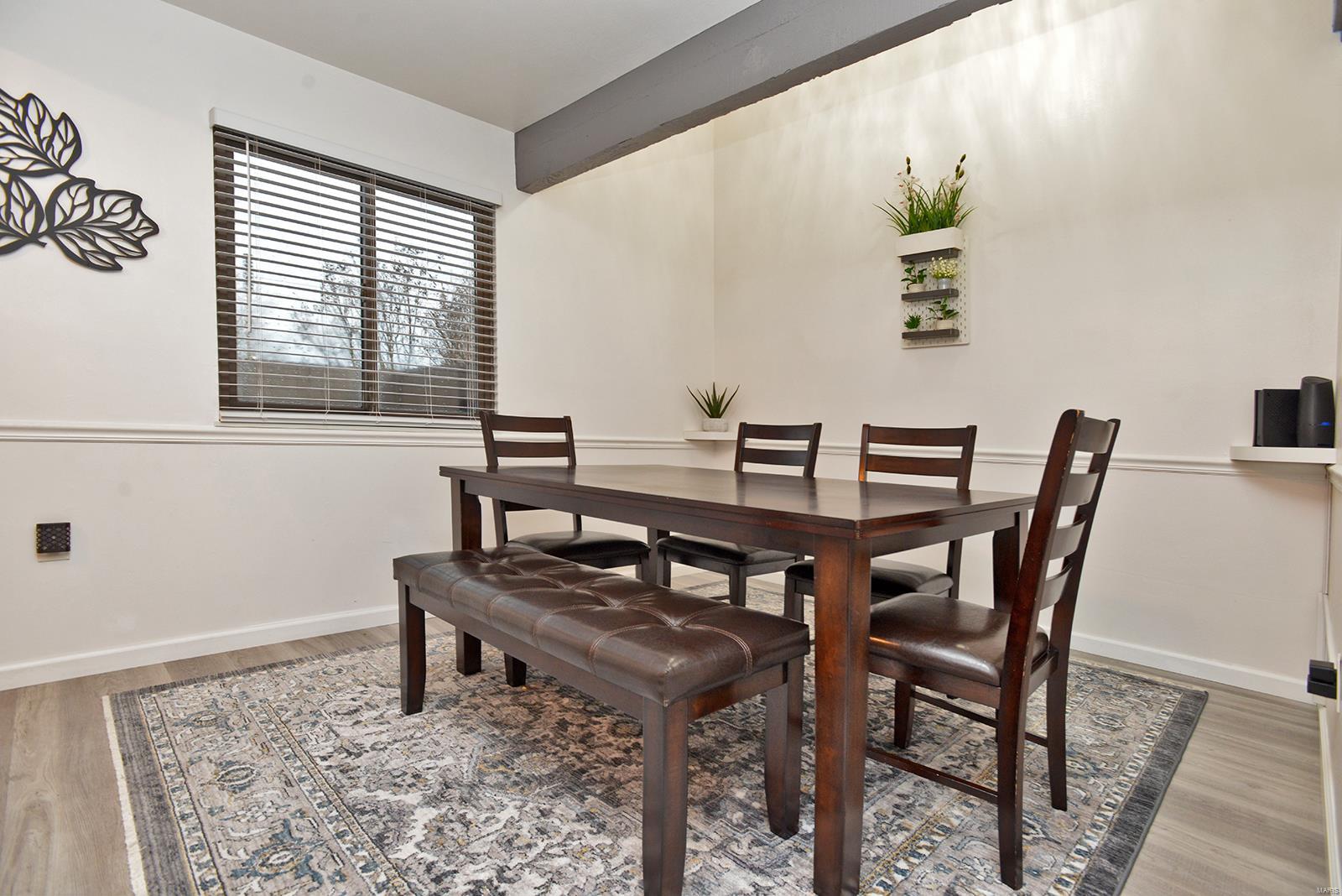 1056 Humber Circle St. Louis, MO 63129 - Photo 12 of 49