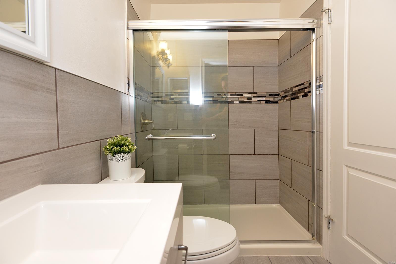 1056 Humber Circle St. Louis, MO 63129 - Photo 34 of 49