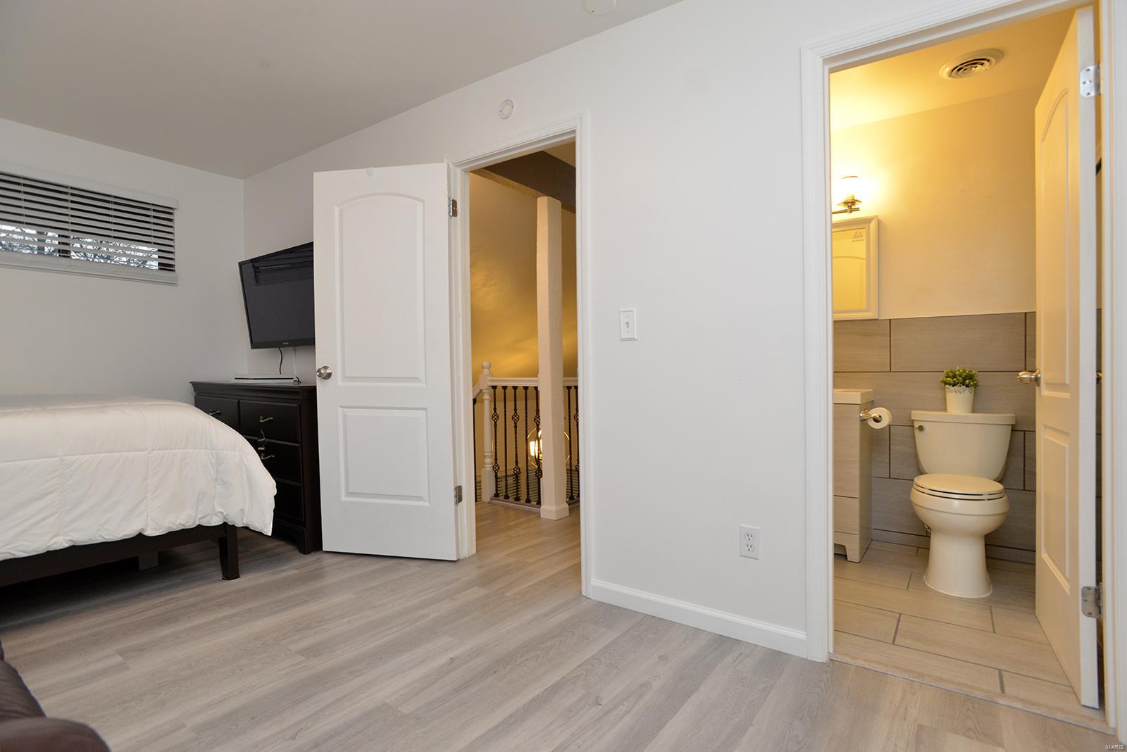 1056 Humber Circle St. Louis, MO 63129 - Photo 41 of 49