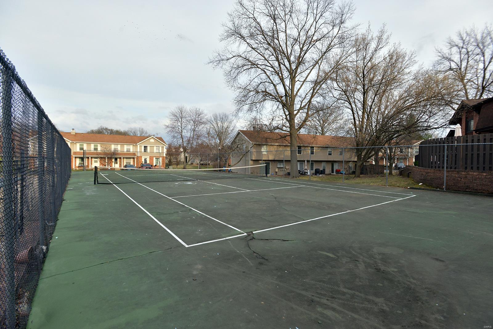 1056 Humber Circle St. Louis, MO 63129 - Photo 48 of 49