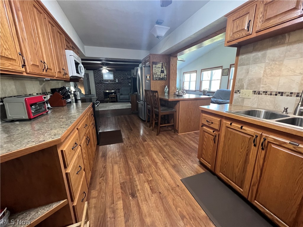 10377 Stratton Road Salem, OH 44460 - Photo 5 of 19 Gallery Image 5