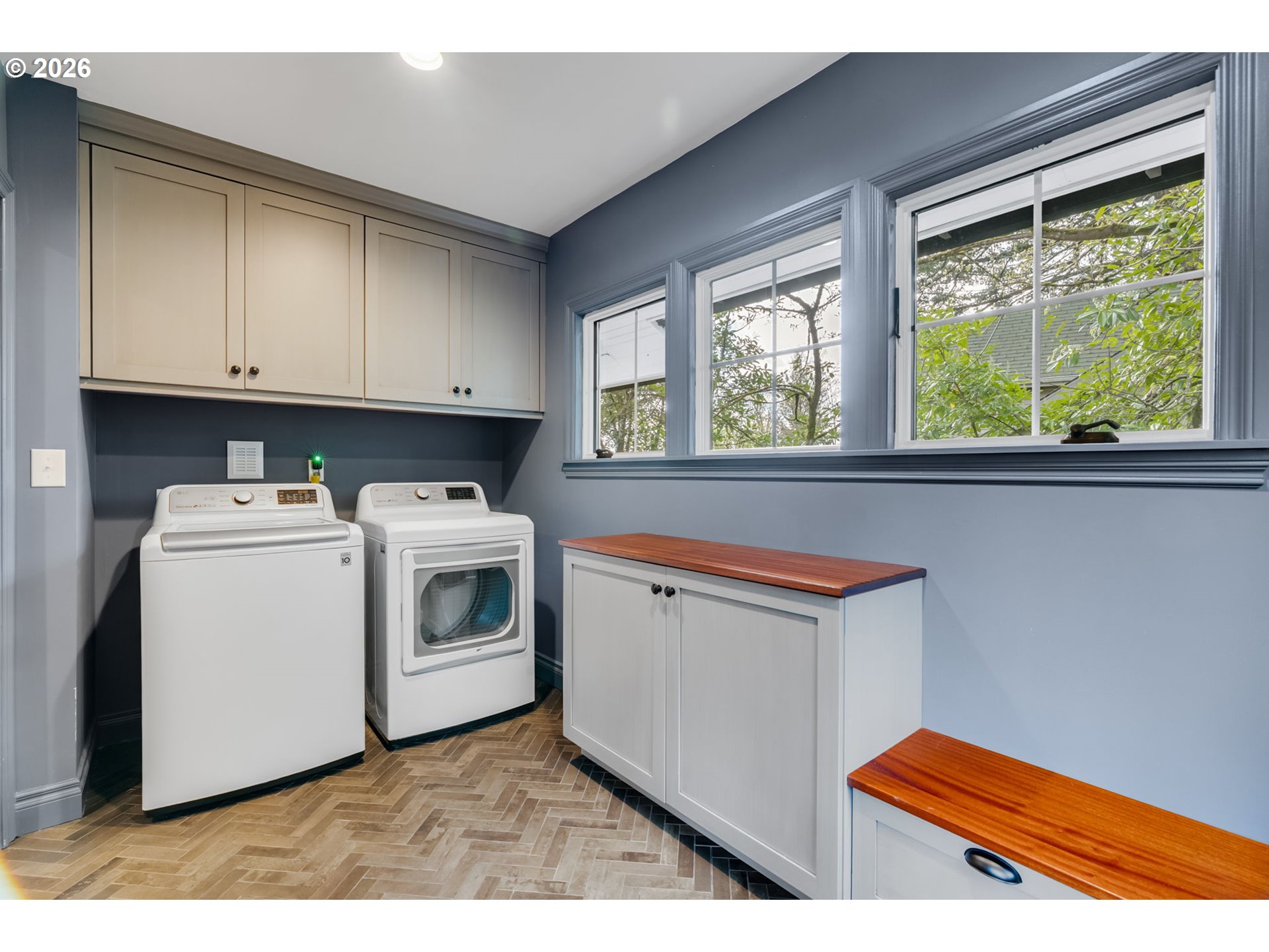 5805 Southwest Taylor Street Portland, OR 97221 - Photo 17 of 48