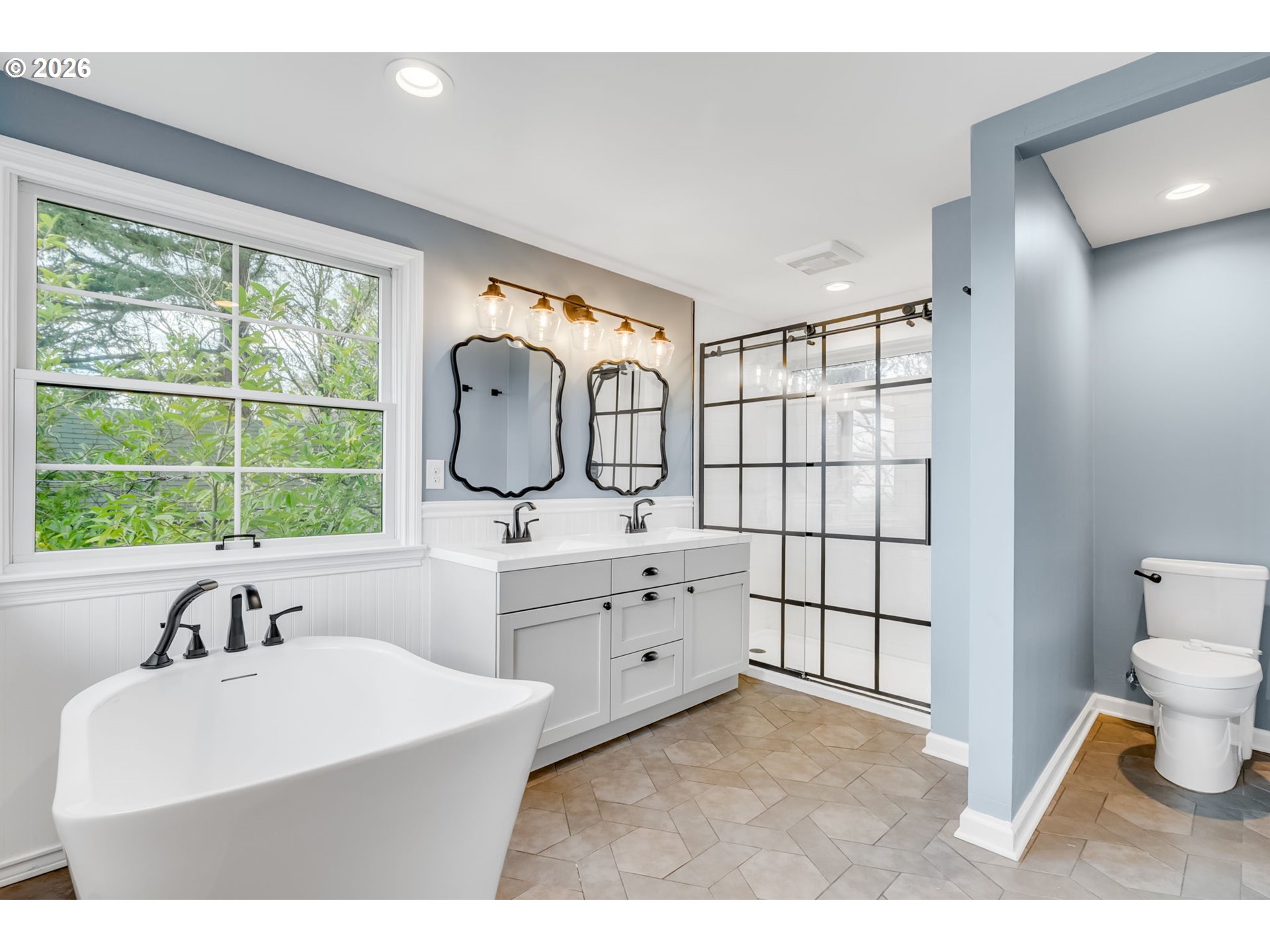 5805 Southwest Taylor Street Portland, OR 97221 - Photo 27 of 48