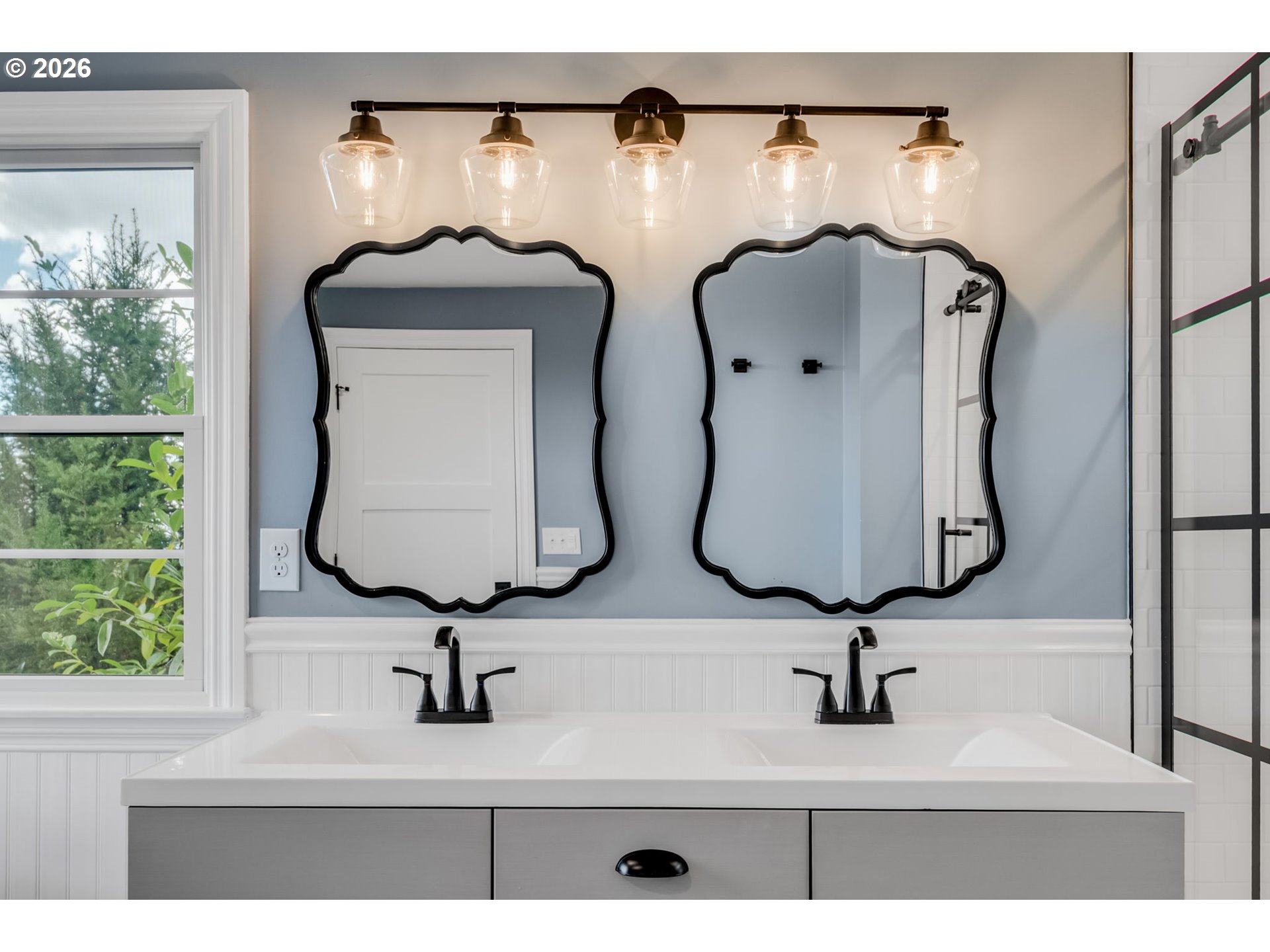 5805 Southwest Taylor Street Portland, OR 97221 - Photo 28 of 48