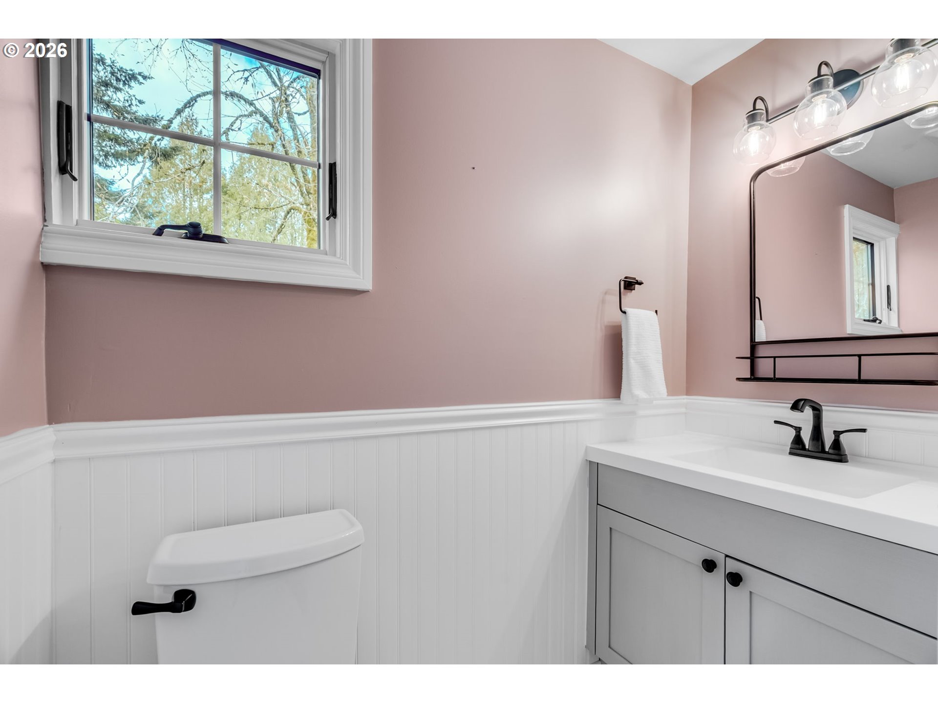 5805 Southwest Taylor Street Portland, OR 97221 - Photo 30 of 48