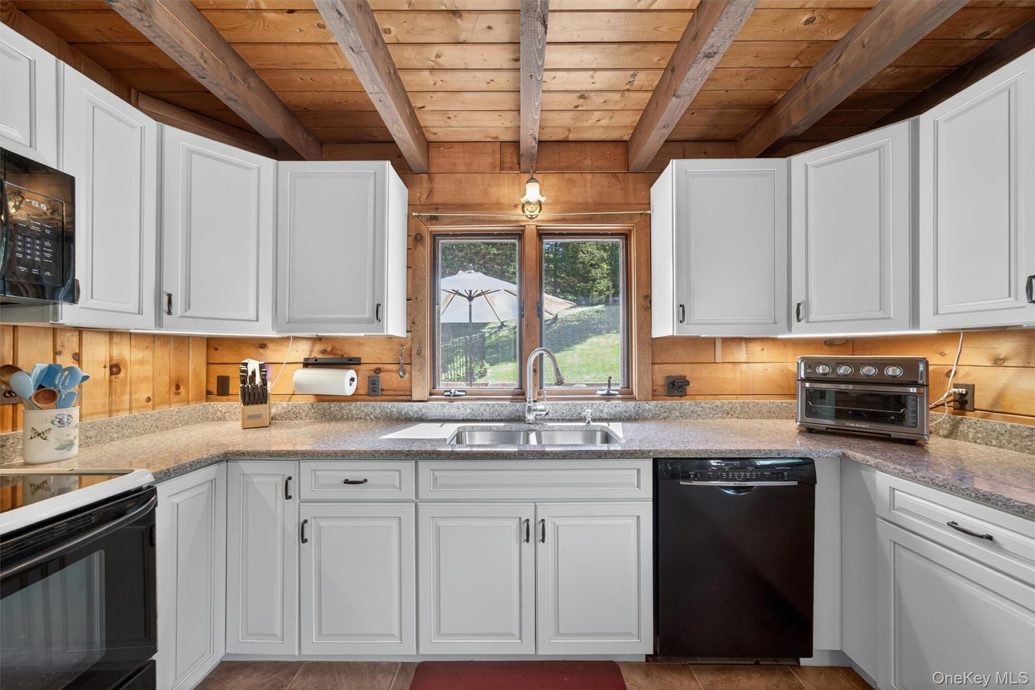 222 Bellvale Lakes Road Warwick, NY 10990 - Photo 16 of 43