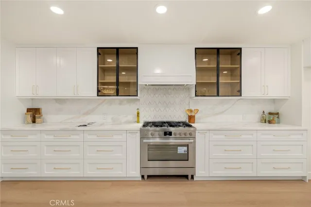 $2,795,000 | 1558 Hillcrest Avenue, Glendale, CA 91202