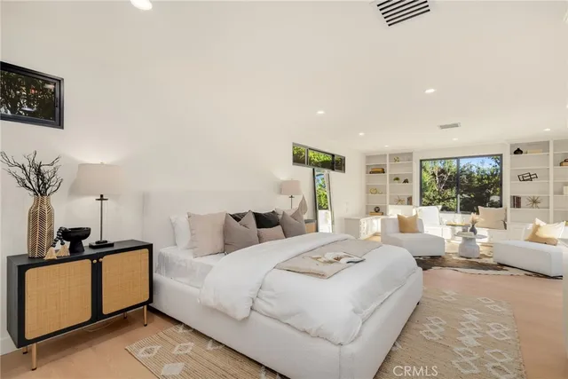 $2,795,000 | 1558 Hillcrest Avenue, Glendale, CA 91202