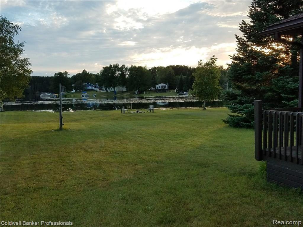 4310 Ridgeway Trail Lake, MI 48632 - Photo 8 of 26 Back yard.jpg