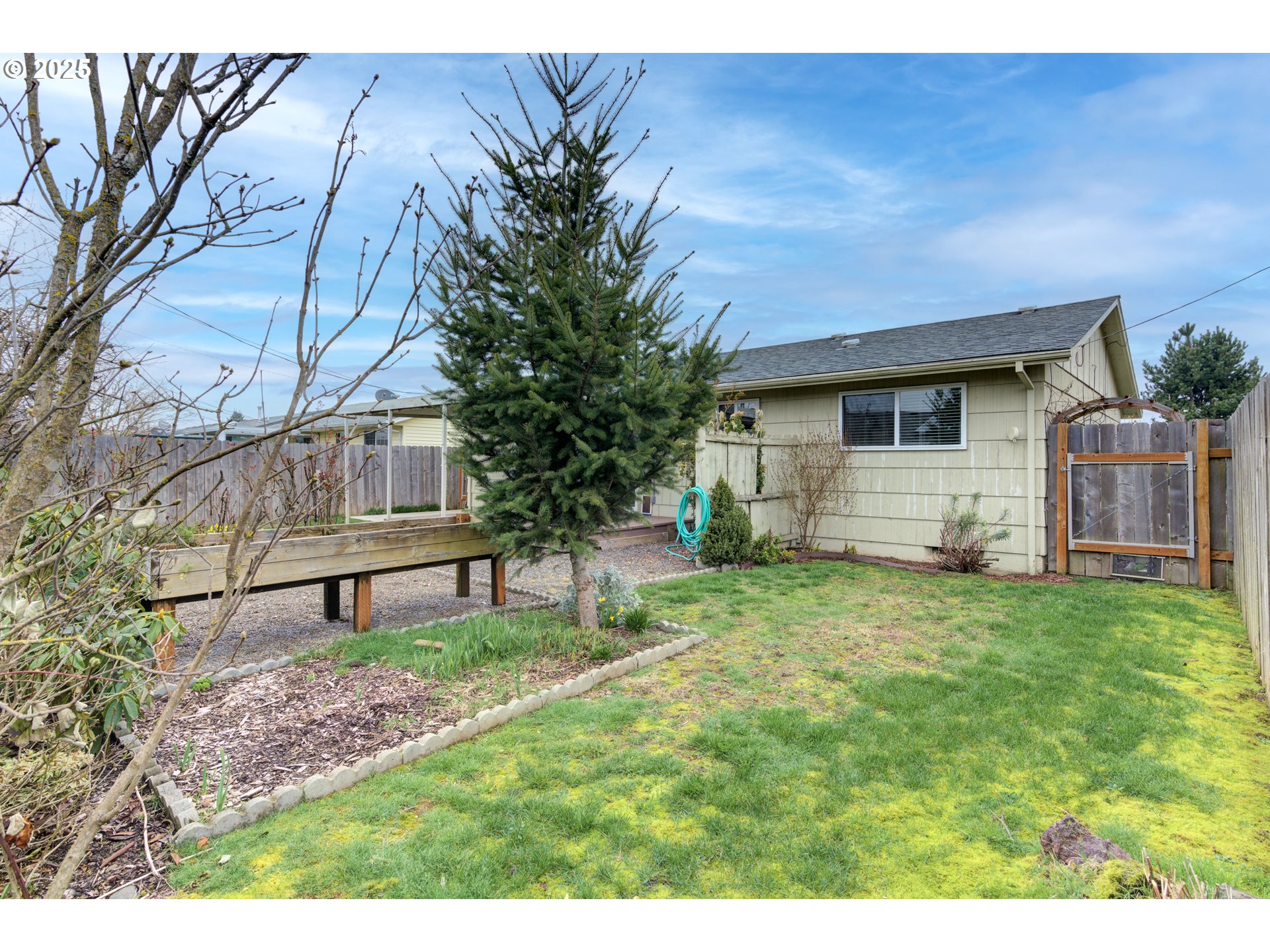1637 Umpqua Road Woodburn, OR 97071 - Photo 24 of 28 Gallery Image 24