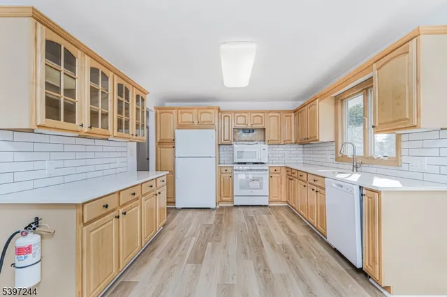 $3,300 | 17 Throckmorton Lane, Old Bridge, NJ 08857