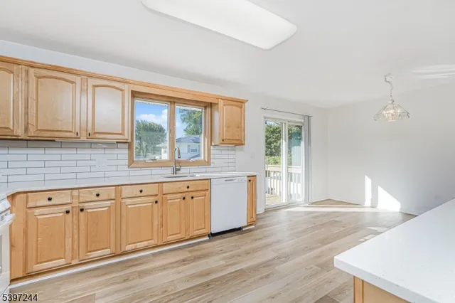 $3,300 | 17 Throckmorton Lane, Old Bridge, NJ 08857