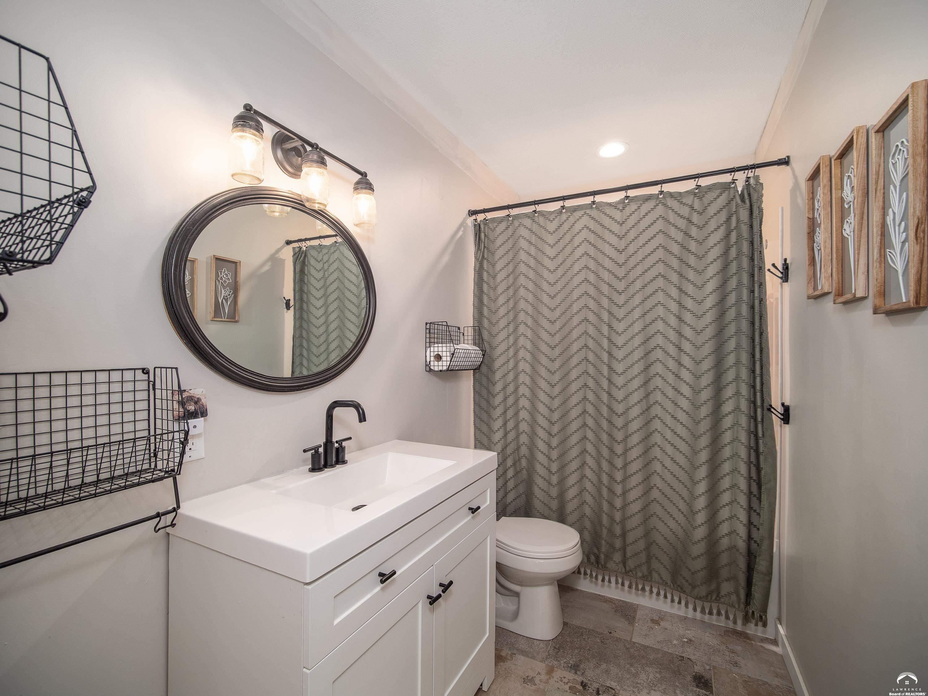 2712 Rawhide Lane Lawrence, KS 66046 - Photo 14 of 27