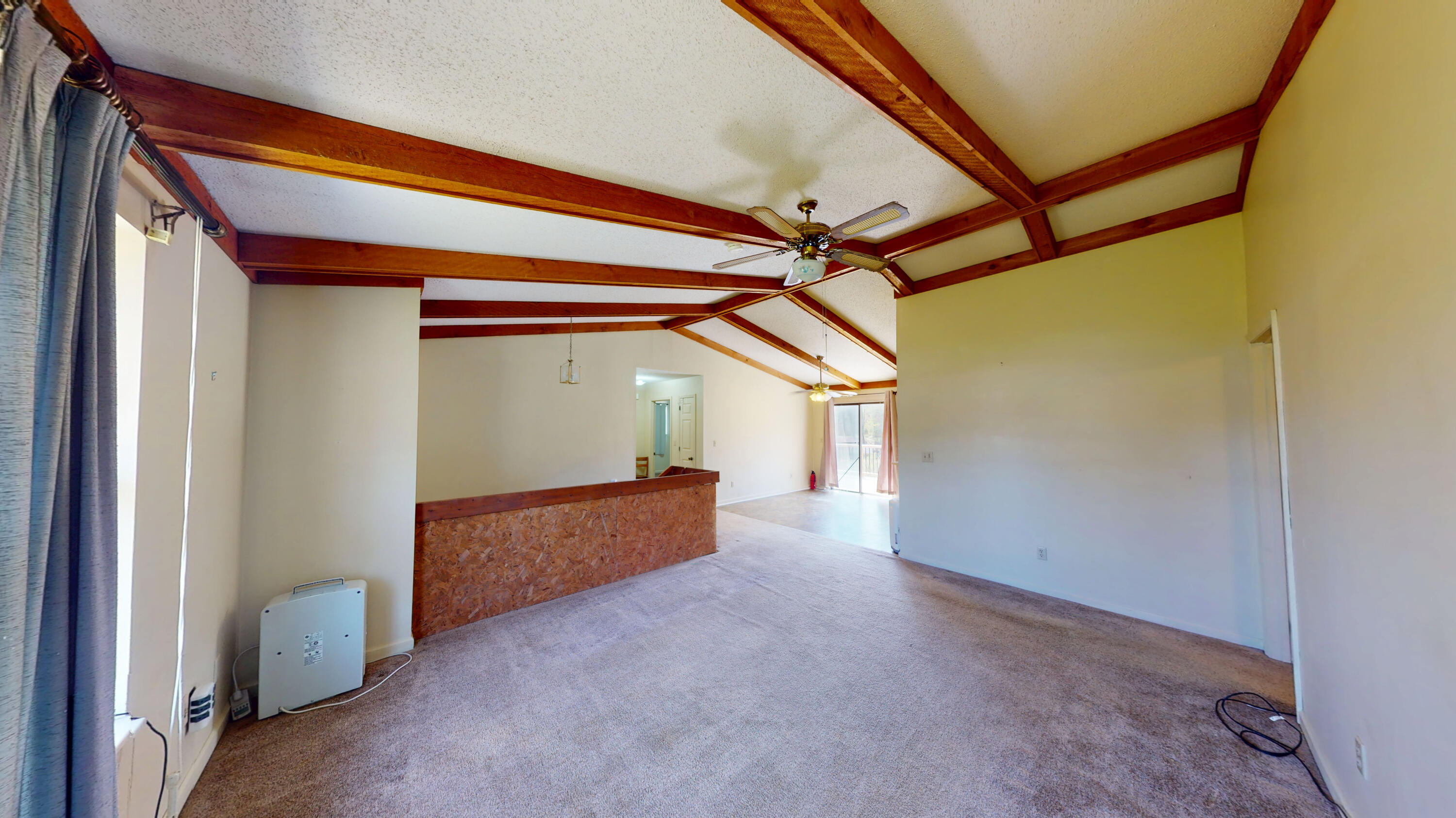 339 Sierra Drive Dayton, TN 37321 - Photo 3 of 14 3-Living Room 1.5