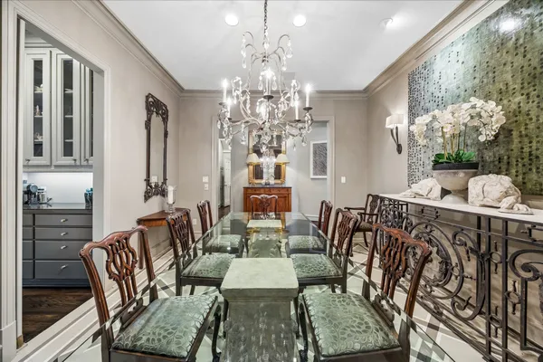 $1,550,000 | 2627 Sutton Court, Houston, TX 77027