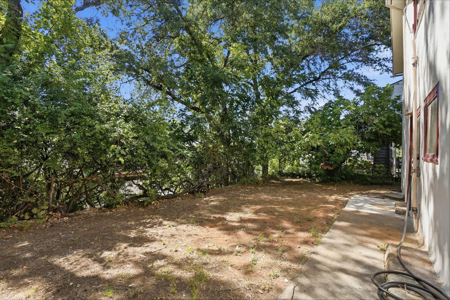 340 South Shepherd Street Sonora, CA 95370 - Photo 27 of 34