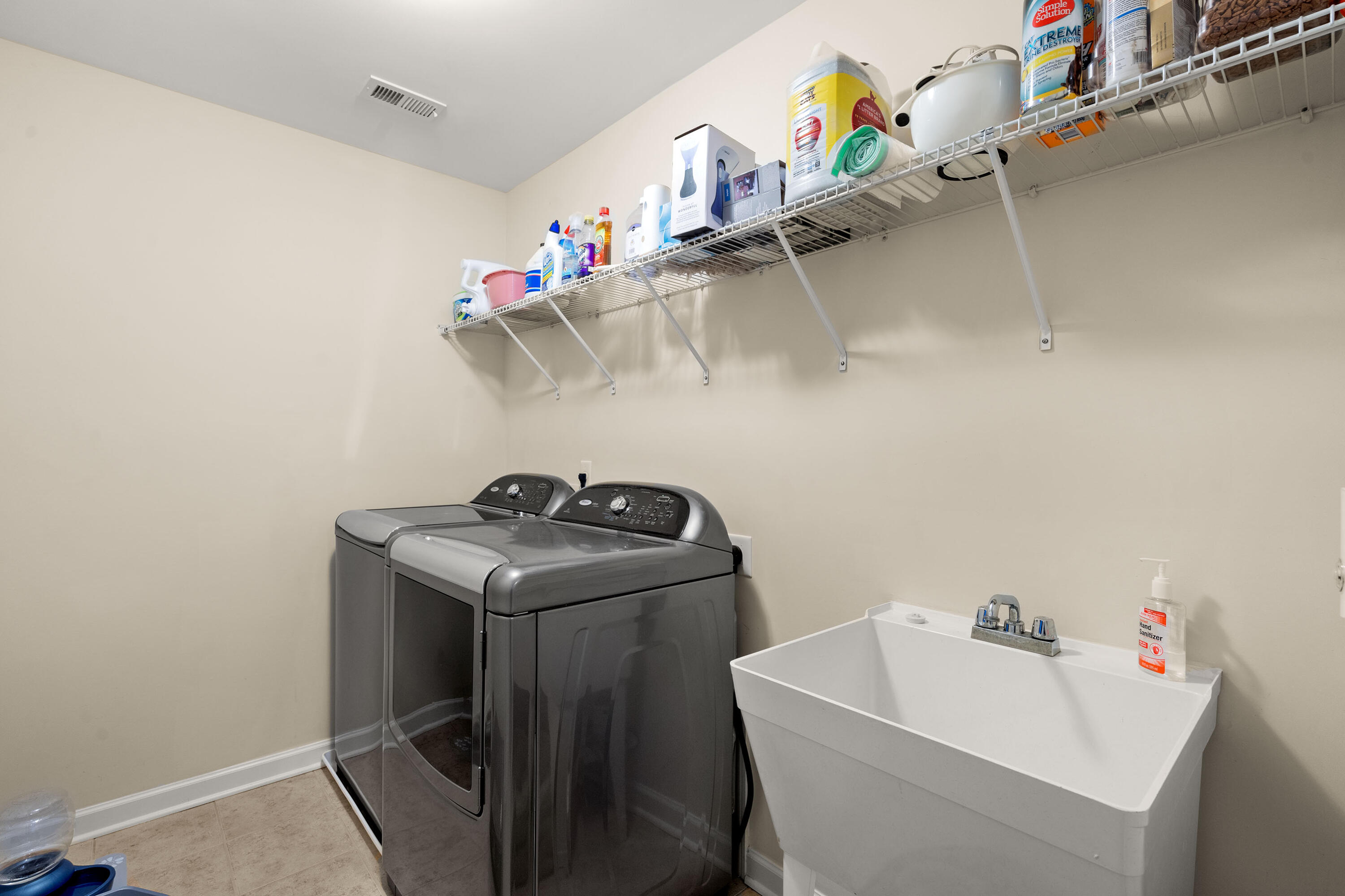 110 Ribbon Road Summerville, SC 29483 - Photo 29 of 37 32