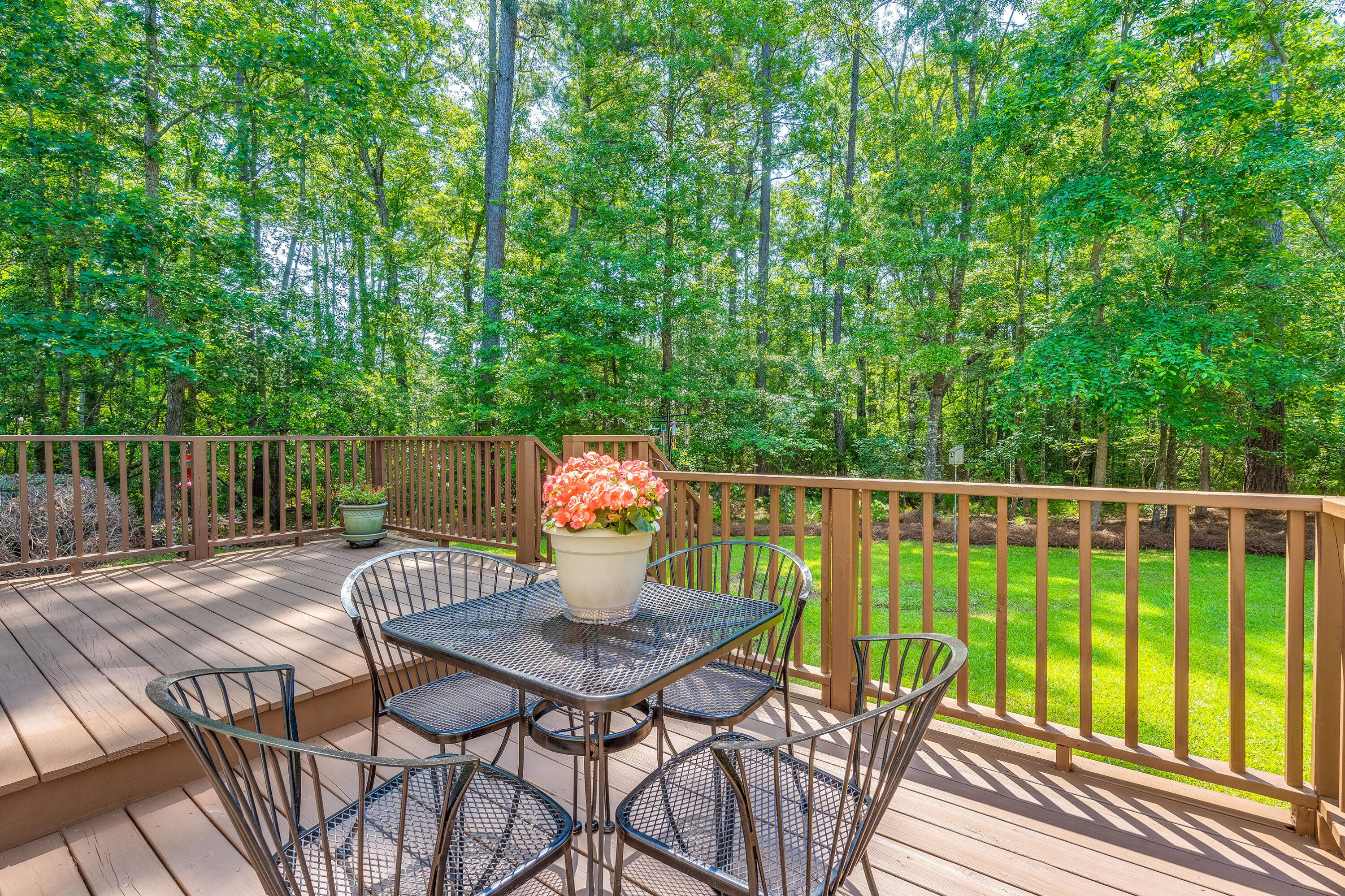 110 Ribbon Road Summerville, SC 29483 - Photo 33 of 37 34