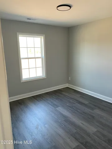 $285,000 | 3052 Condor Court, Deep Run, NC 28525