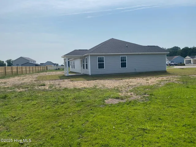 $285,000 | 3052 Condor Court, Deep Run, NC 28525