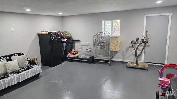 $425,000 | Undisclosed Address, Bakersfield, CA 93304