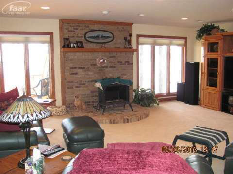 8830 Tipsico Lake Road Holly, MI 48442 - Photo 23 of 24 20402959-23.JPG