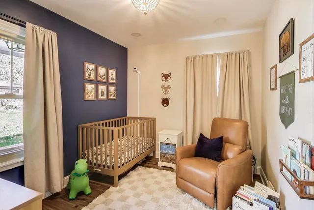 $275,000 | 21465 West Cres Drive, Mundelein, IL 60060