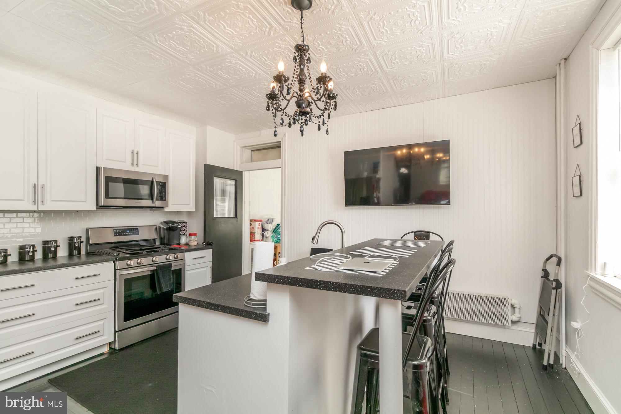 358 Nicholson Road Baltimore, MD 21221 - Photo 17 of 37