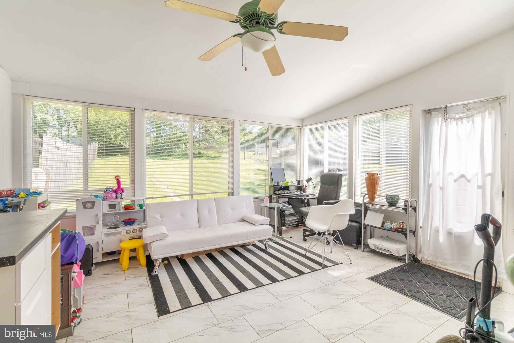 358 Nicholson Road Baltimore, MD 21221 - Photo 22 of 37
