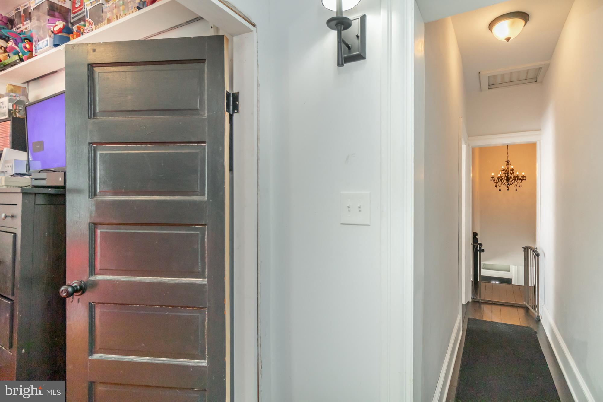 358 Nicholson Road Baltimore, MD 21221 - Photo 31 of 37